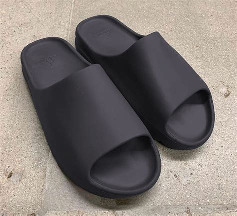 Adidas originals Yeezy slide sandals